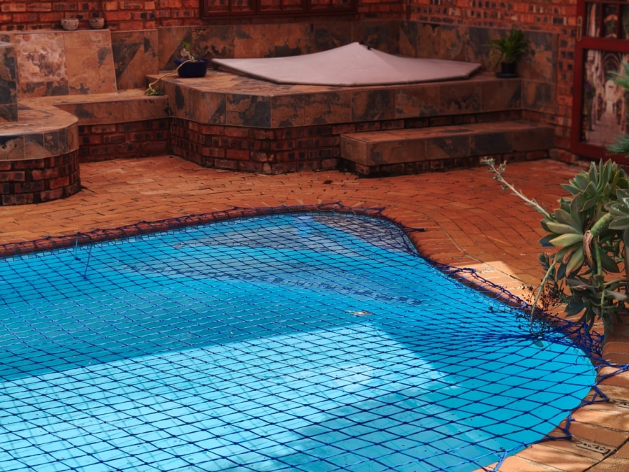 3 Bedroom Property for Sale in Ifafi North West